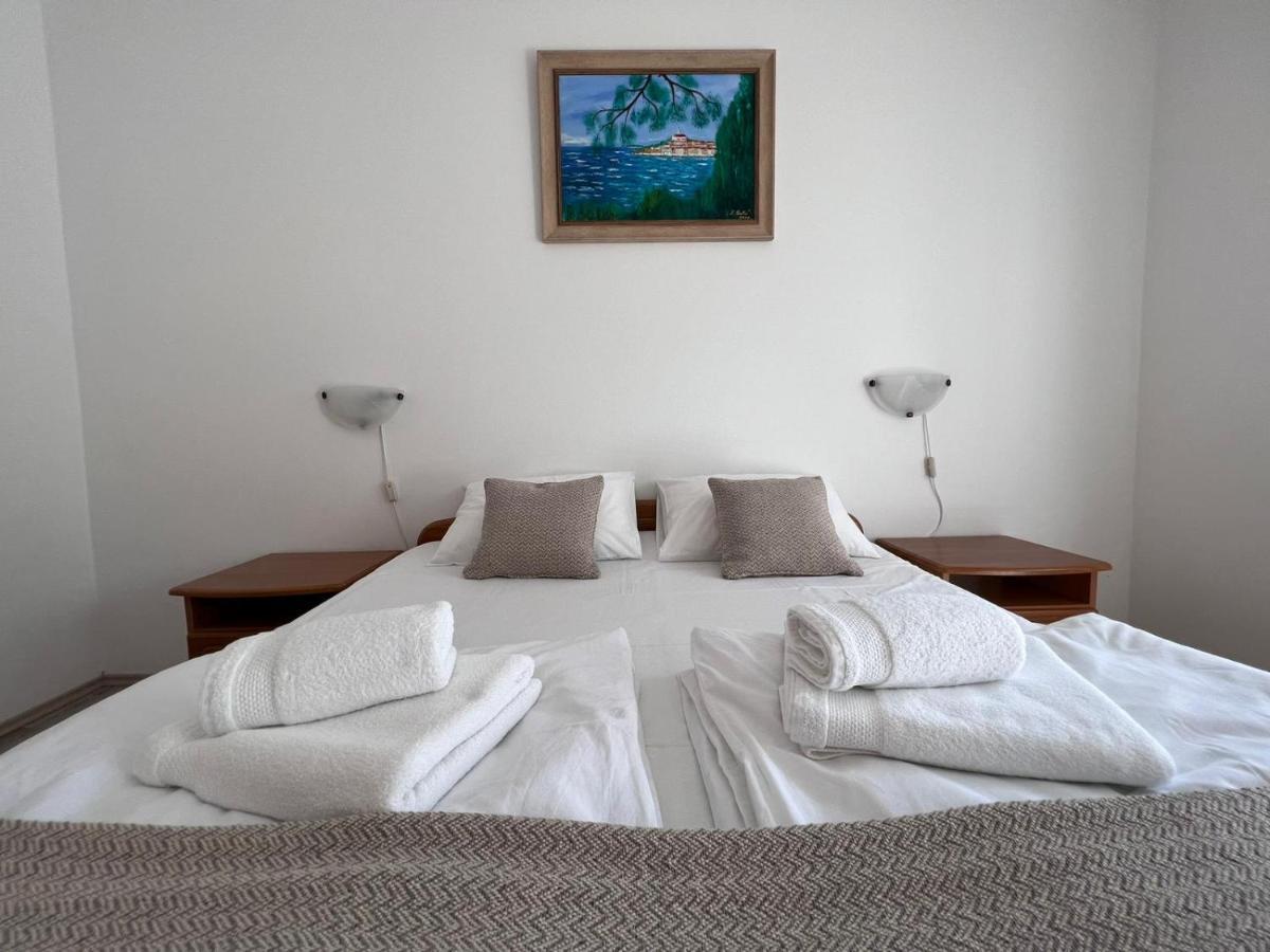 Apartments Iskra Rovinj Ngoại thất bức ảnh